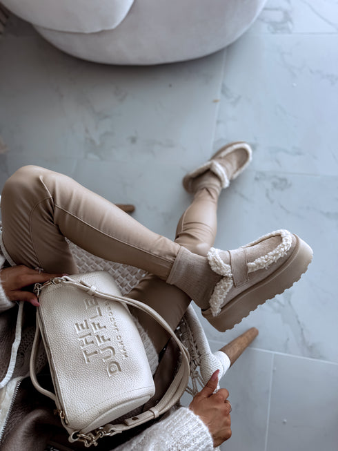 "SANDSTONE 9710" čības ar slēgtu purngalu - BĒŠAS